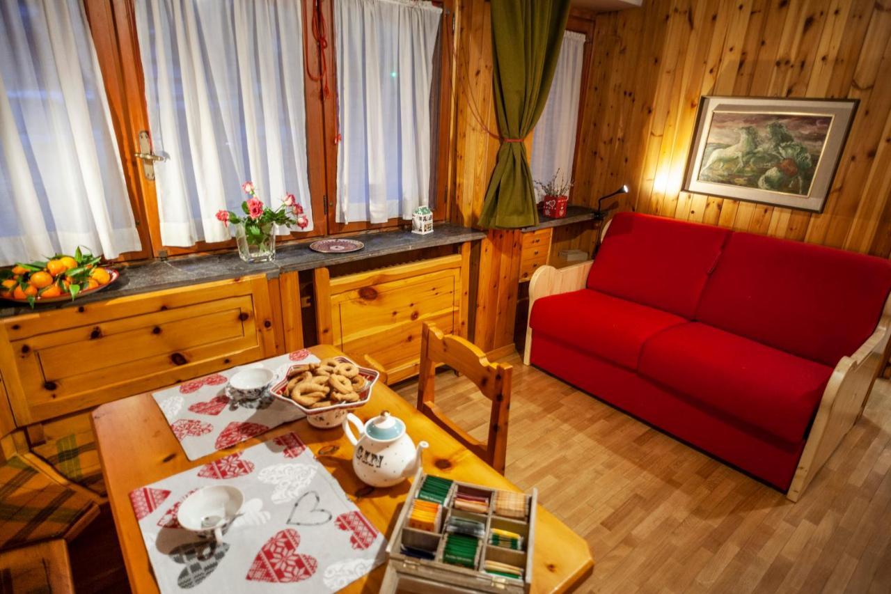 Casa-Chalet, In Centro A Courmayeur! 外观 照片